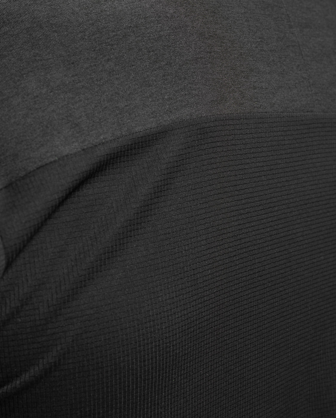 Aero 1/2 Zip - Image 6