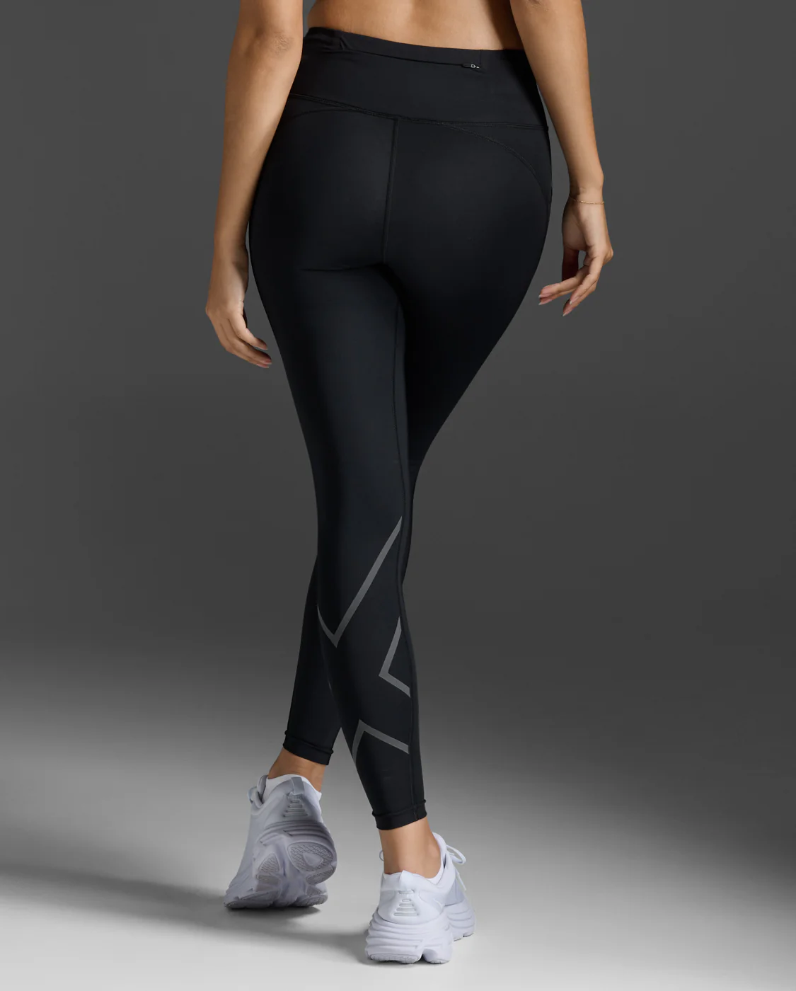 Aero Hi-Rise Compression Tights - Image 3