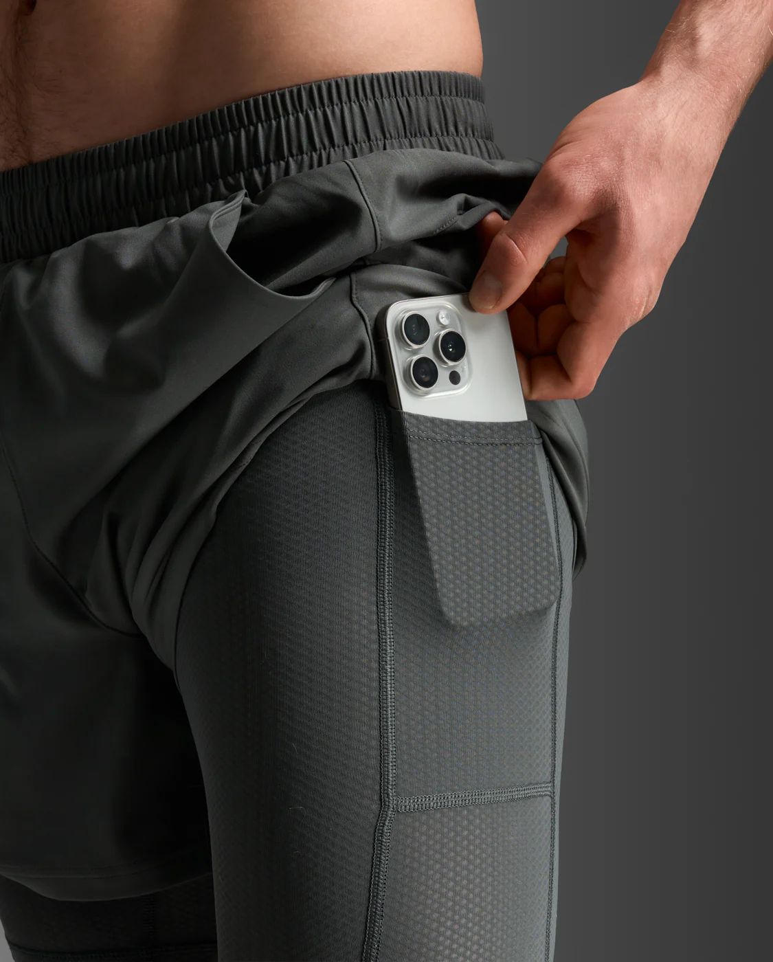 Aero Mesh 2-in-1 5 Inch Short - Image 7